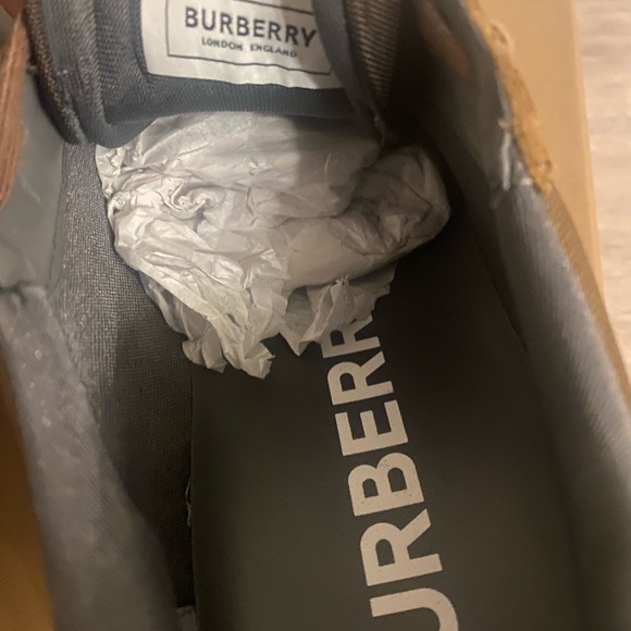 Burberry sneakers - Picture 6 of 10